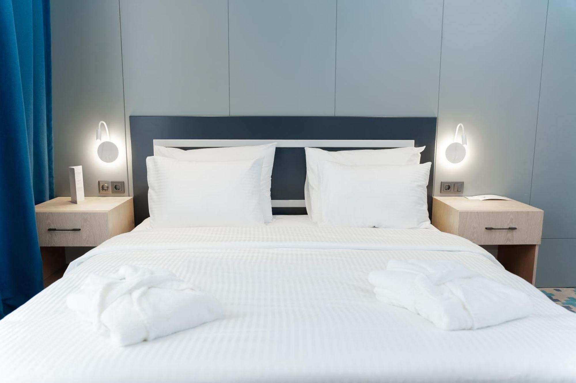 Park Dedeman Almaty Hotell Eksteriør bilde